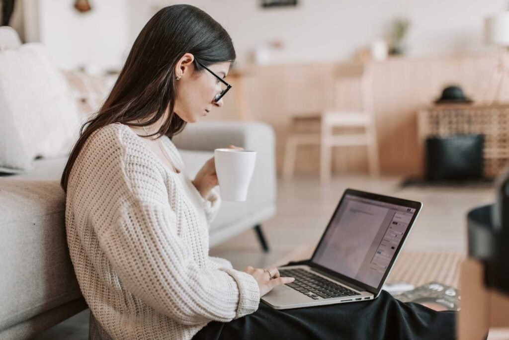 Creating Compelling Content to Keep Audience Engagement
